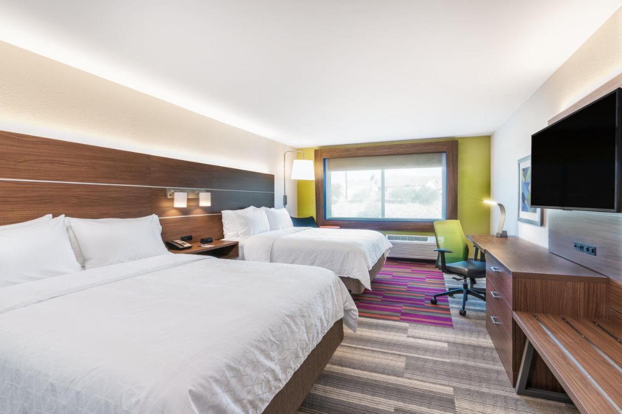 Holiday Express & Lake Havasu - London Bridge By Ihg Hotel