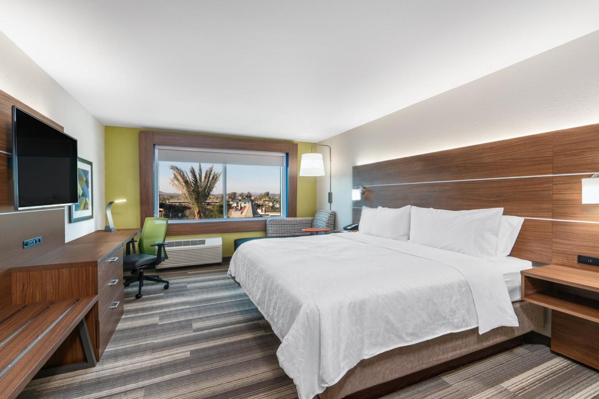 Hotel Express & Havasu - London Bridge By Ihg Lake Havasu City